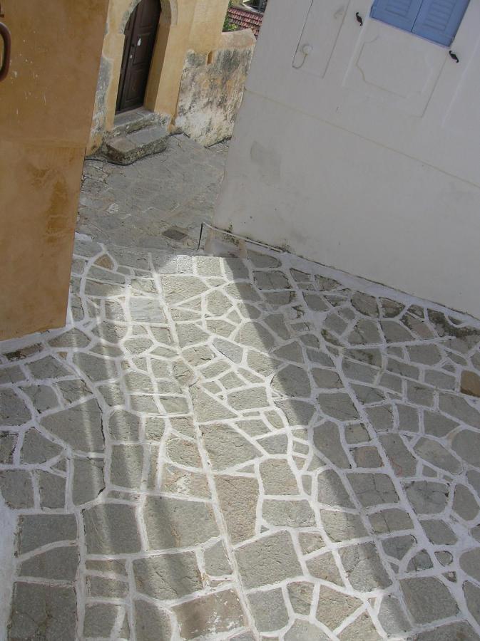 סימי Marthas Traditional House מראה חיצוני תמונה