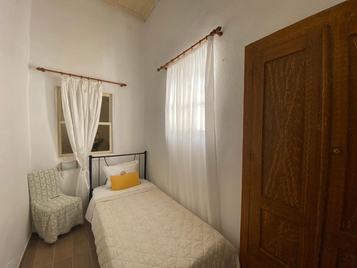 סימי Marthas Traditional House מראה חיצוני תמונה
