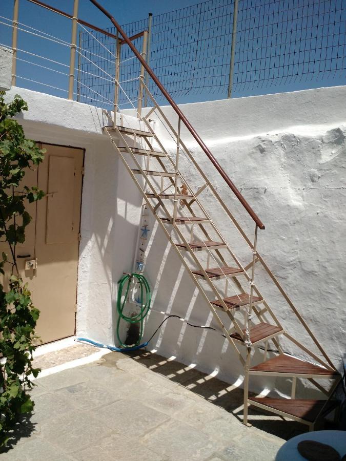 סימי Marthas Traditional House מראה חיצוני תמונה